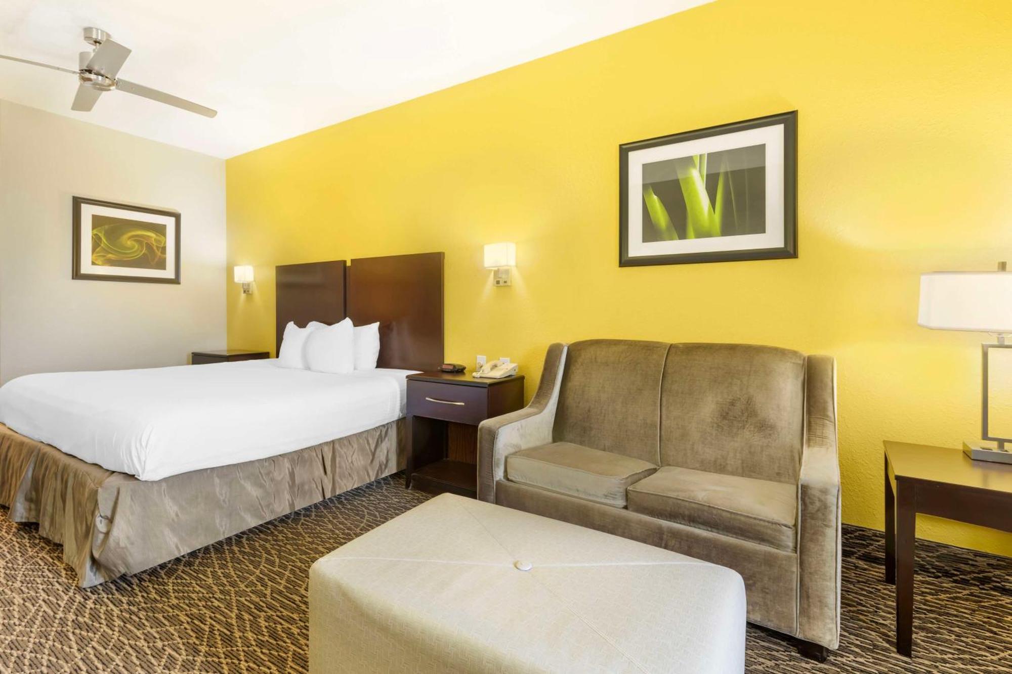 King Room with Sofa Bed - Non Smoking,1706673137:JPEG